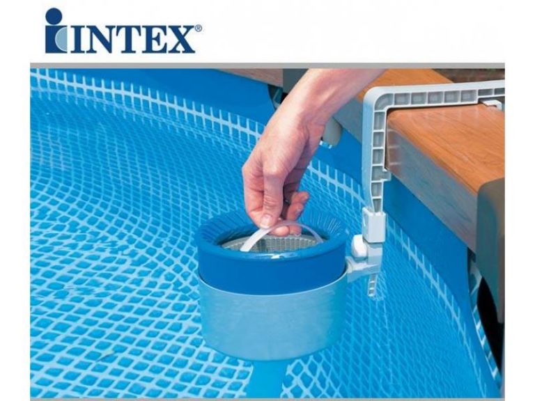 Uso Dello Skimmer Per Piscine Rotex